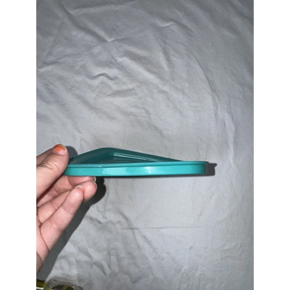 Vintage Rubbermaid Servin Saver #1 Square Lid 0009 Replacement Cover 6in Blue